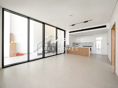 Vacant | Prime Location | New Building
