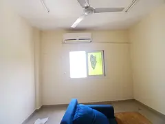 Spacious 2bhk apartment available in al nabba only for families split ac central gas family building