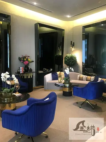 استوديو مفروش | داماك ميزون ماجستين | مناظر القناة والبرج