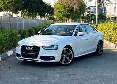 Audi A4 2014 2.0 TFSI quattro S line | GCC Specs | Well Maintained