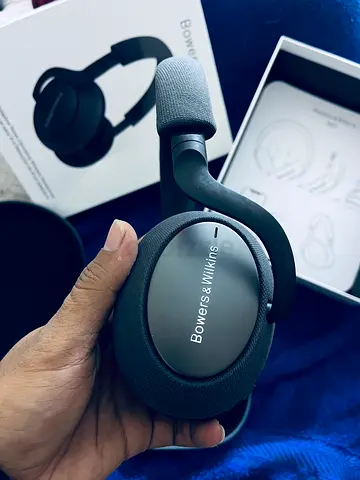 Bowers Wilkins PX7 Wireless ANC Headphones.