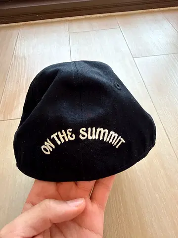 Black embroidered bucket hat - On the Summit - one size
