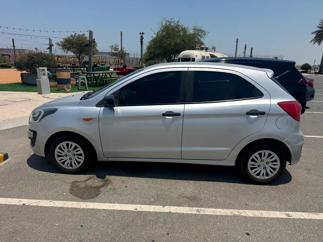 Ford Figo 2019 — photo 1 of 7