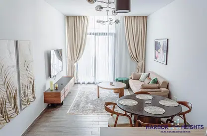 FULLY FURNISHED | POOL VIEW | VACANT IN SEPTEMBER