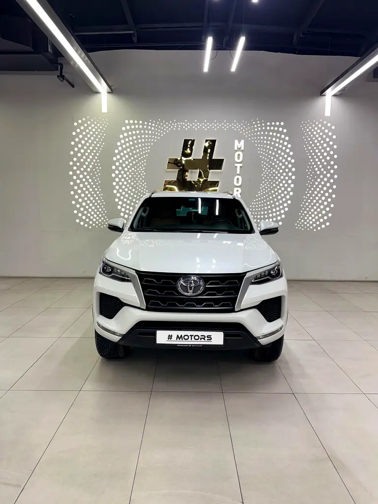 Toyota Fortuner 2024