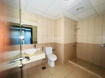 Bright And Airy | Well Maintained | Close Kitchen