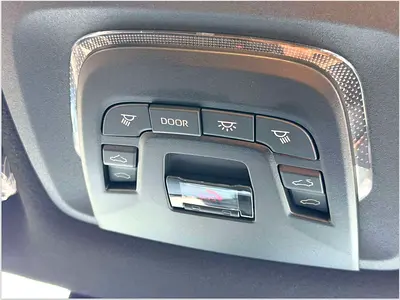 2025 Toyota FRONTLANDER 照片 16