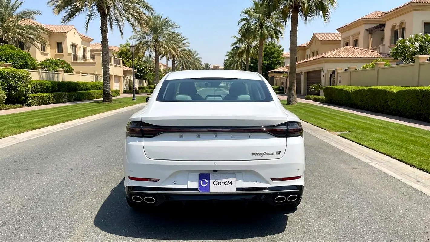 جيلي بريفيس 2026