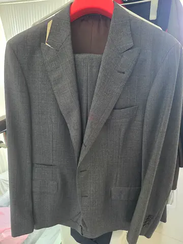 Brunello Cucinelli EU 52 suit brand new