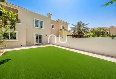 Spacious 3 BR+ Study|Landscaped Garden| Vacant Now