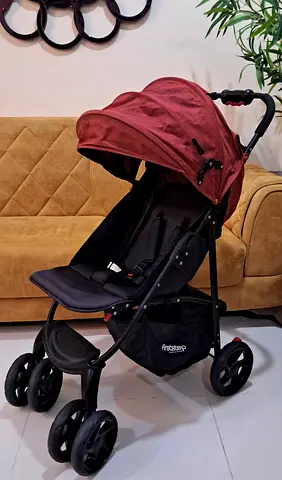 عربة اطفال Baby stroller for sale