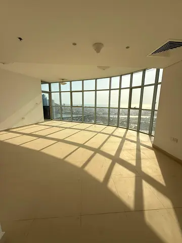 لـعشاق الفخامة والرقي شقة أول ساكن للإيجار السنوي في المجاز 1 شقة راقية بتصميم عصري ومساحات واسعة توفر لك أعلى درجات الراحة والخصوصية