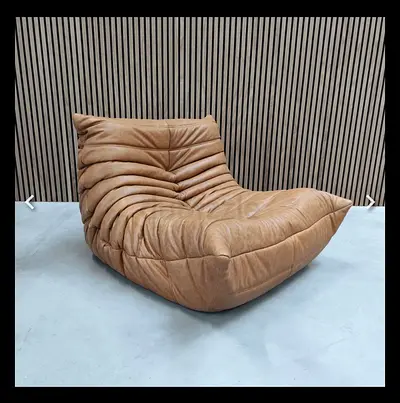 Vintage Togo-style Lounge Chair (Brown)