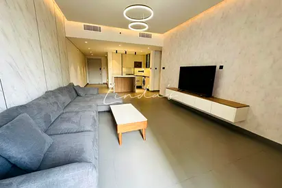 Furnished | Upgraded | Vacant | Ready to Move