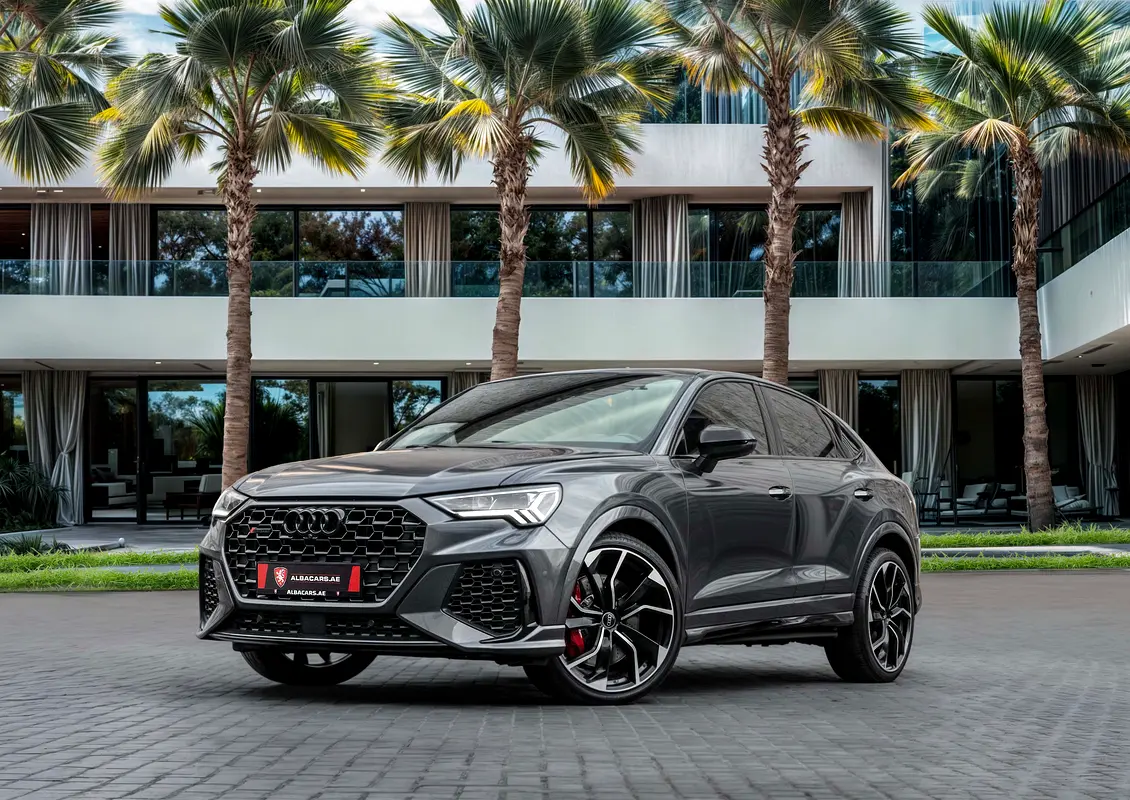 Audi RS Q3 2024 — photo 1 of 14