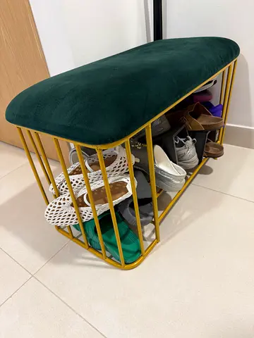 Shoe bench