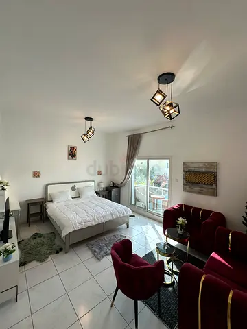 Balcony Prime Master Room Location Fully Furnished