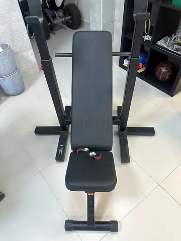 Adjustable weight bench with incline/decline settings - good condition