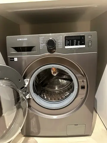 Samsung 8kg Front Load Washing Machine | Excellent Condition | Invoice Extended Warranty | AED 800