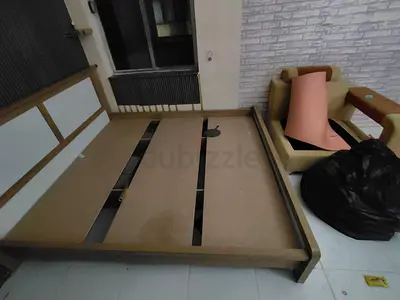 King size Bed frame for 100 aed