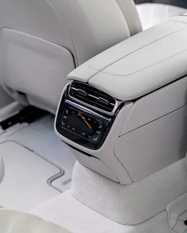 2022 Mercedes-BENZ EQS — миниатюра 13