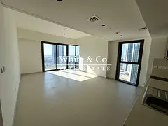 Ready to move | Unfurnished | Corner unit