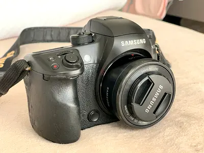 Samsung NX1 Mirrorless Camera
