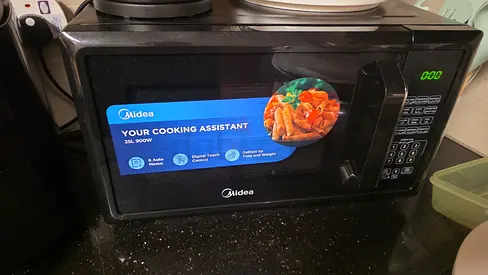 Midea 25L 900W Digital Microwave Oven