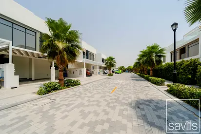 Exclusive | Furnished | Private Pool | Smart Home