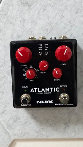 NUX Atlantic Reverb Delay Pedal – Excellent Condition
