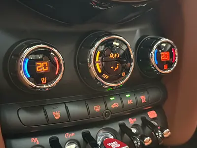 صورة مصغرة 13 لـ 2024 MINI COOPER