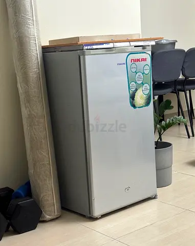 Small single-door freezer / fridge - compact unit, used