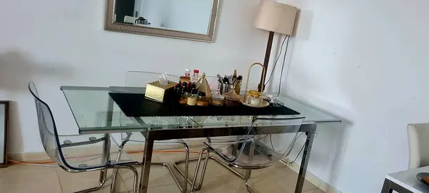 Besutifull extandable Glass Dining Table with 4 crystal Transparent Chairs - Modern Set availble