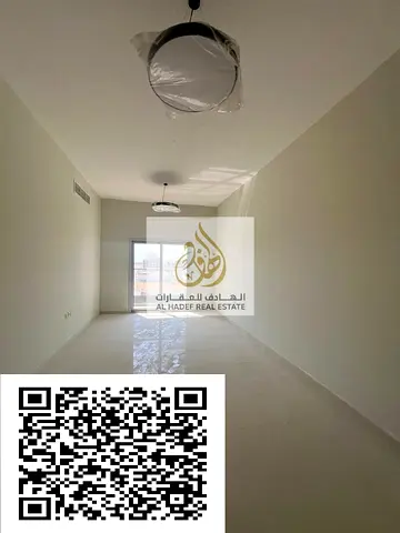 🏡 فرصة مميزة للإيجار السنوي في الجرف 3 إذا كنت تبحث عن شقة واسعة بموقع حيوي وسعر مناسب، فهذه فرصة تستحق الاهتمام. ✨ مواصفات الشقة: غرفتان وصالة بتصمي