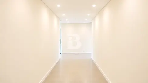 Fully Fitted | 1,672 Sq. Ft. | Ready to Move