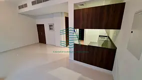 Luxury 5-Bedroom Villa for Rent in Amargo Cluster