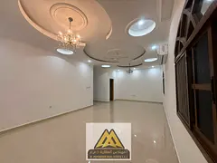 4 master bedrooms Large-sized rooms, some divisible into two Majlis with dining area Spacious living