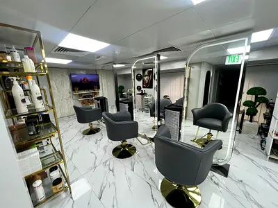 Established Ladies Salon for Sale – Ready to Operate
