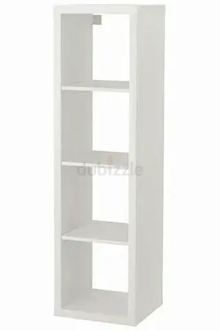 Tall white 4-shelf bookcase / storage unit - good condition