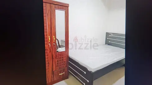 Room available for single male - Ready to move