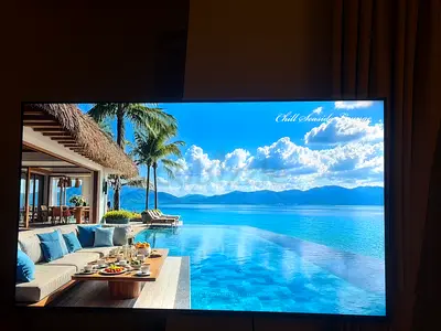Hisense flat TV screen 55 inches