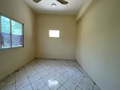Spacious studio with window ac end central gas sprite kitchen in al nabba only for family.