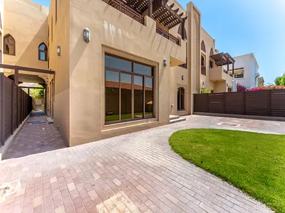 BrandNew |4BR Villa + Study + Maid |Private Garden