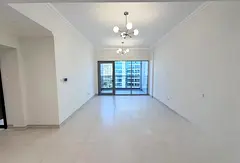 ELEGANT | CLOSED KITCHEN | PRIME LOCATION