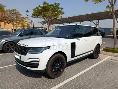 Land Rover Range Rover HSE 2018 | GCC Specs | Pristine Condition