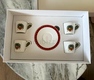 Set of 4 Porcelain Espresso Cups with Saucers - White with Red Rim and Camel Motif