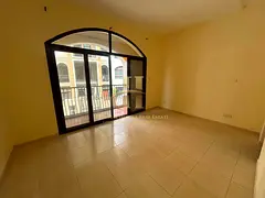 4 BHK + Maid | Close to Mall | Direct access to parking | Vacant