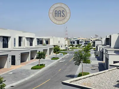 Brand New// Luxurious// 3bhk Villa//Maidroom// Hot Location