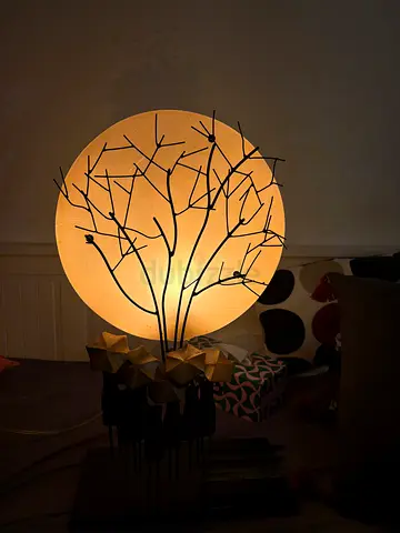 Table lamp