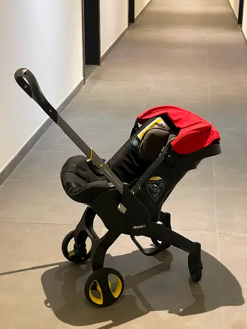 Flawless Doona stroller 2 in 1